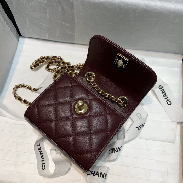 Handbag Chanel 82769 size 11 11 5 cm