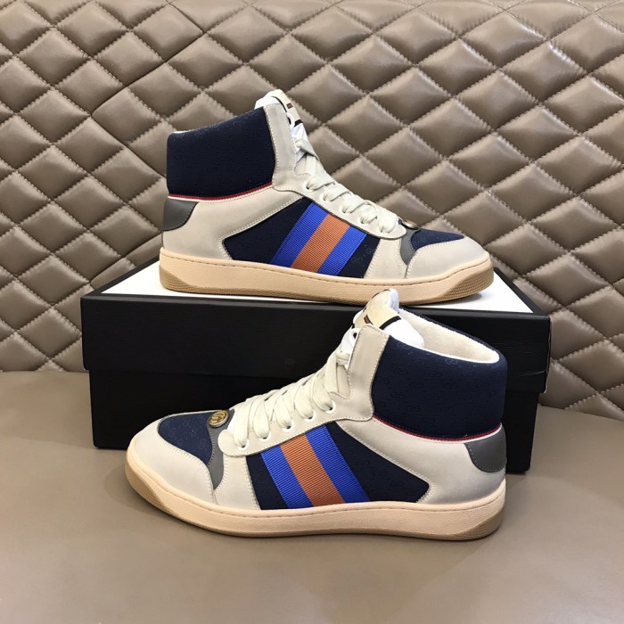 Gucci Screener GG Canvas 22