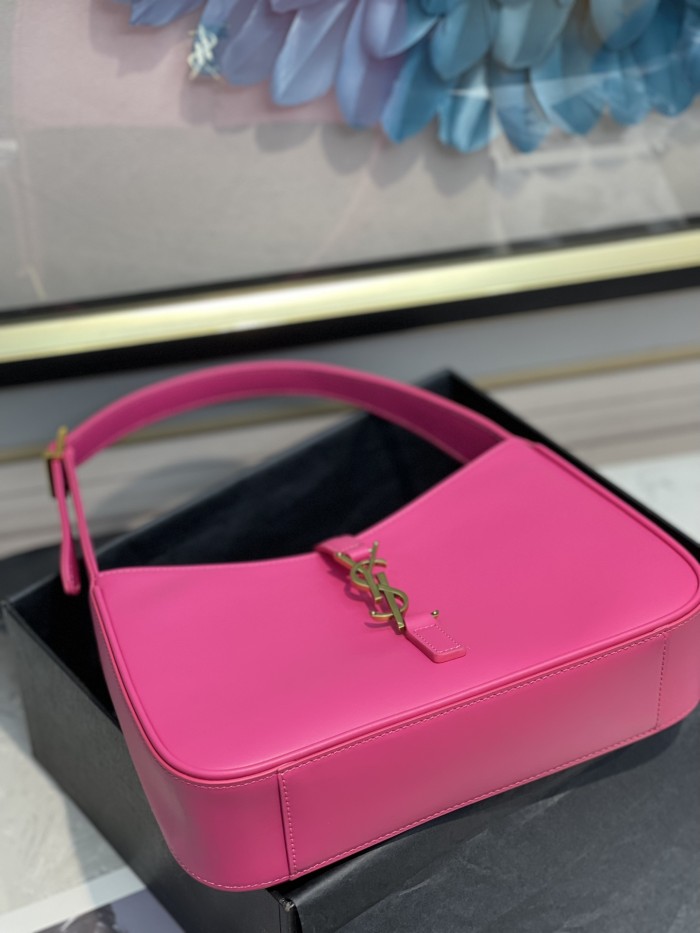 Handbags SAINT LAURENT 657228 size 24.5x16x6 cm