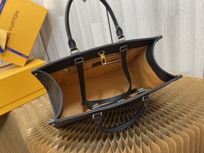 Handbag Louis Vuitton 45494 size 35 x 28 x 15 cm