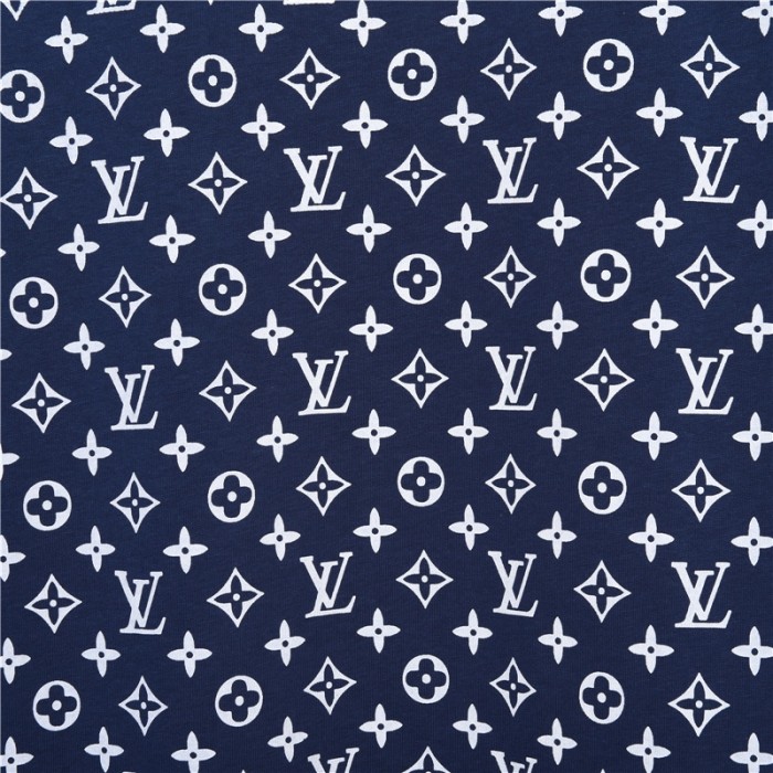 Clothes Louis Vuitton 53