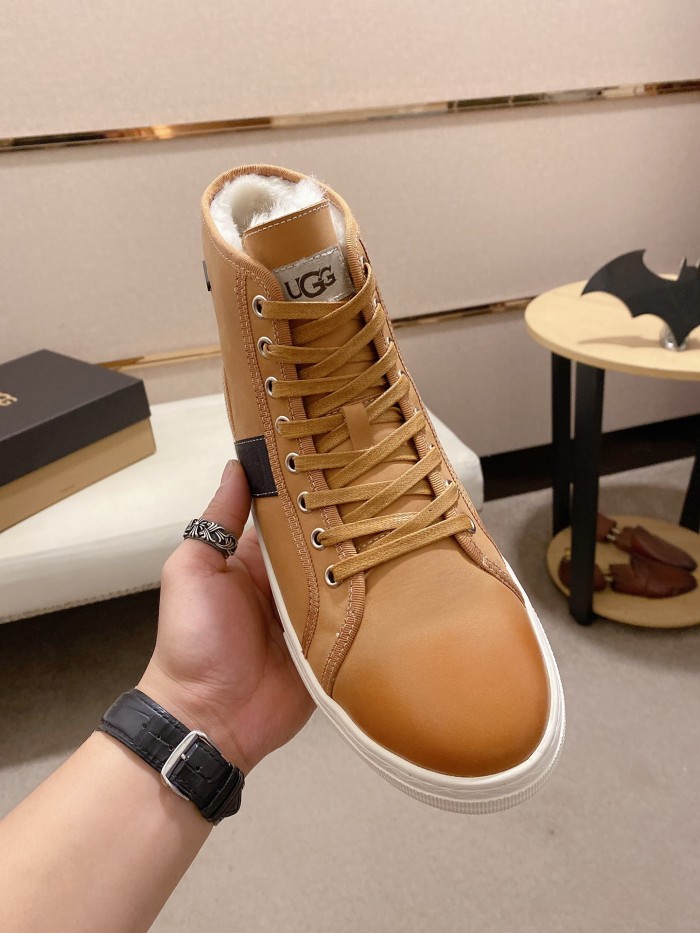 UGG Sneaker 53