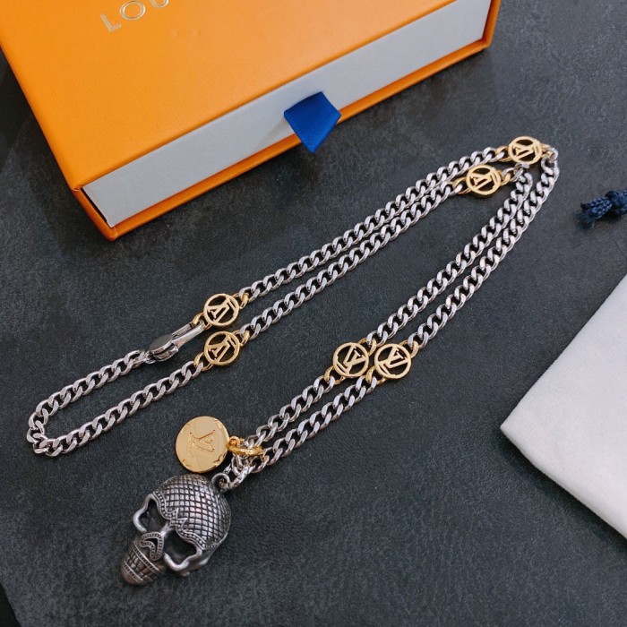 Clothes Louis Vuitton 106