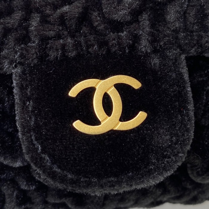 Handbag Chanel AP228 size 11x6.5x5 cm