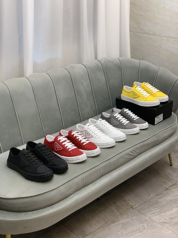 Prada Wheel Cassetta sneaker 5