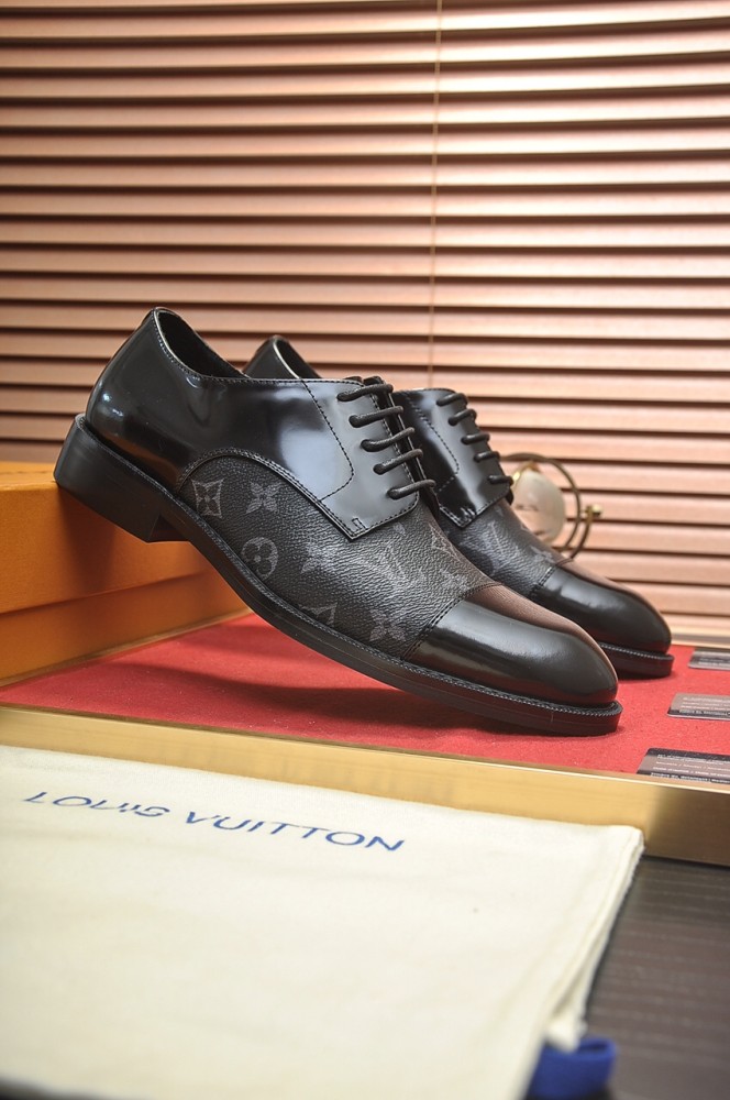 Louis Vuitton Leather Boots 47