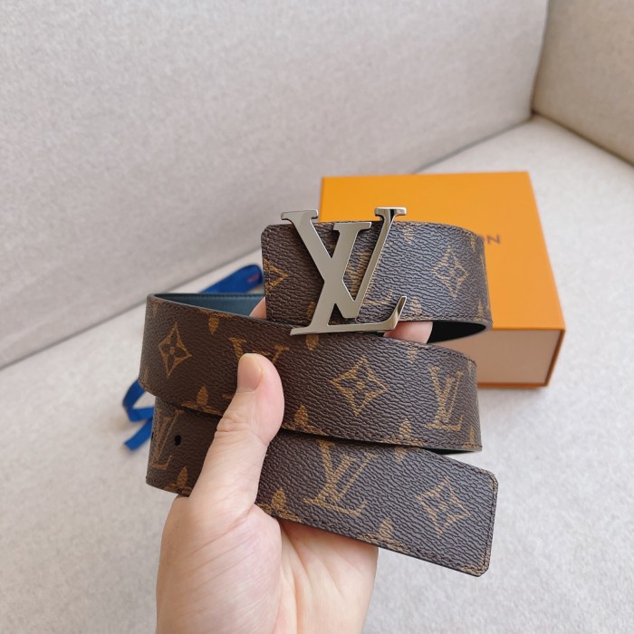 Louis Vuitton Belt 1 (width 4cm)