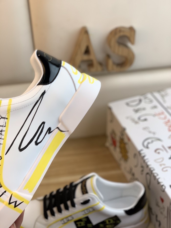 Dolce & Gabbana Low Tops Sneakers 83