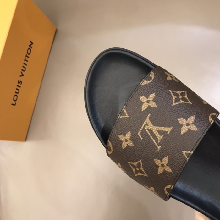 Louis Vuitton Slipper 55