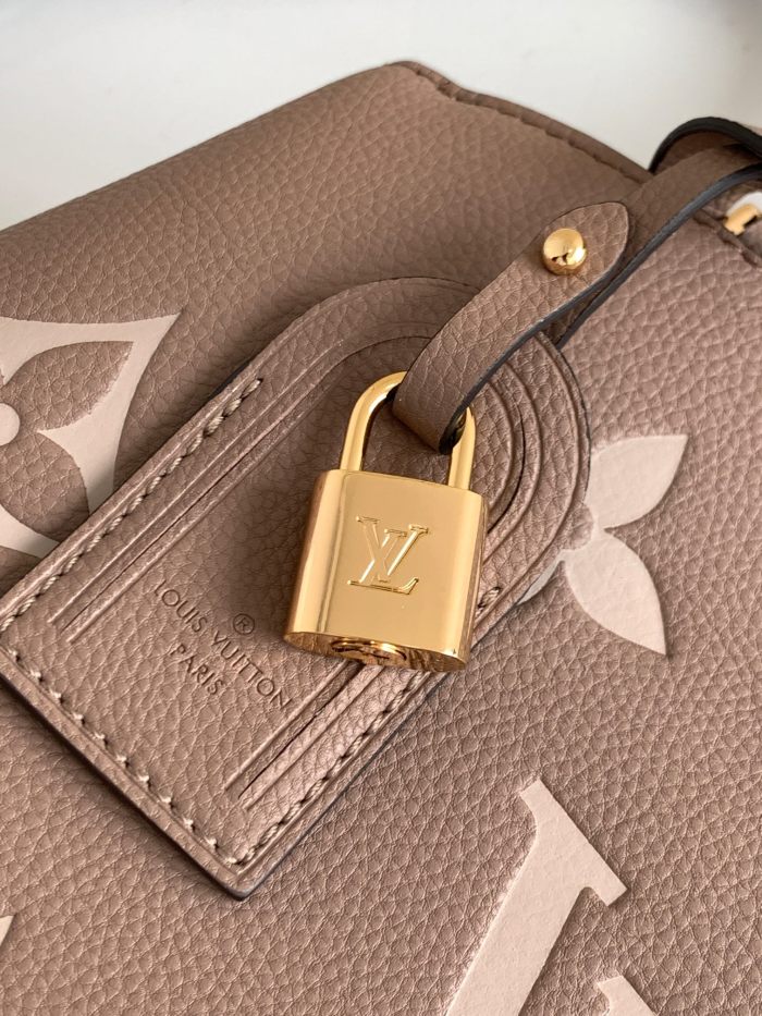 Handbag Louis Vuitton 58914 size 29 x 18 x 12.5 cm