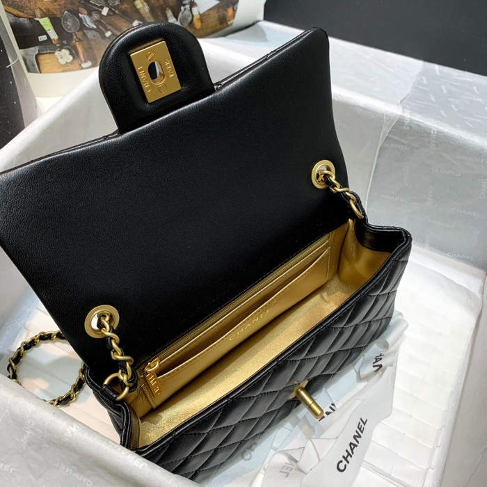 Handbag Chanel 1787 size 20 cm