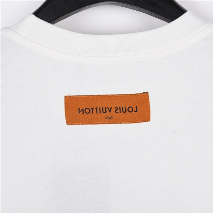 Clothes Louis Vuitton 437