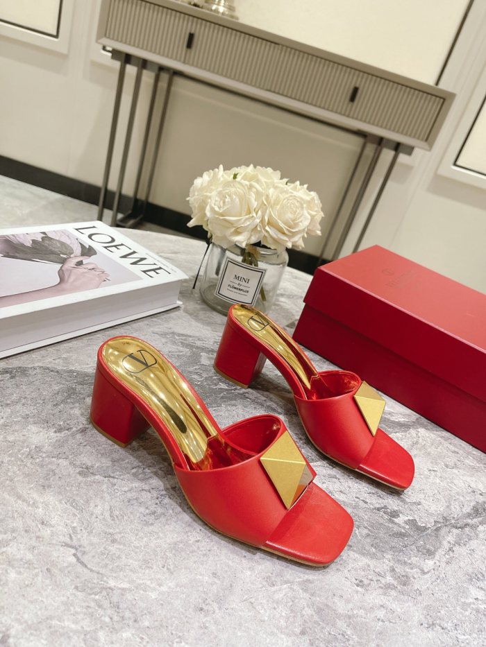 VALENTINO GARAVANI Roman Stud WOMEN 6