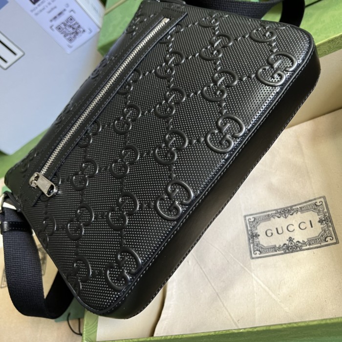 Handbag Gucci 406410 size 26*23*3 cm