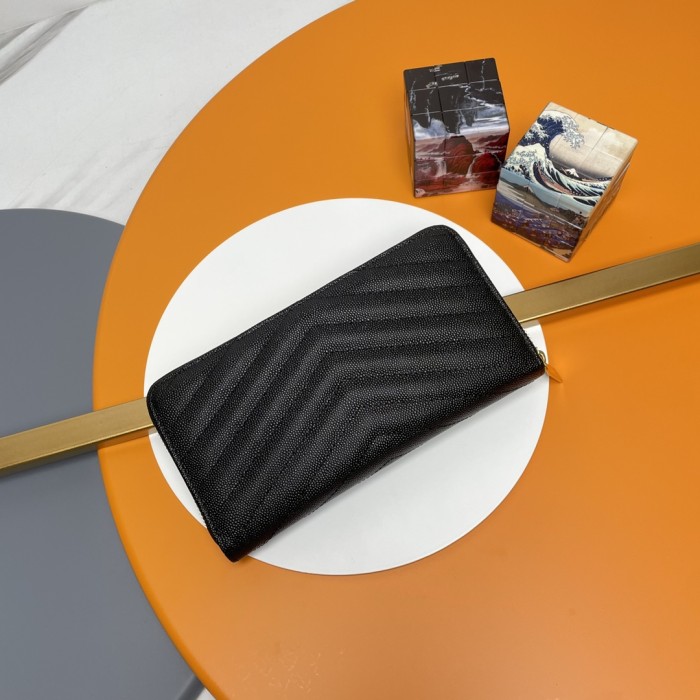 Handbags SAINT LAURENT 358094 size 19x9 cm