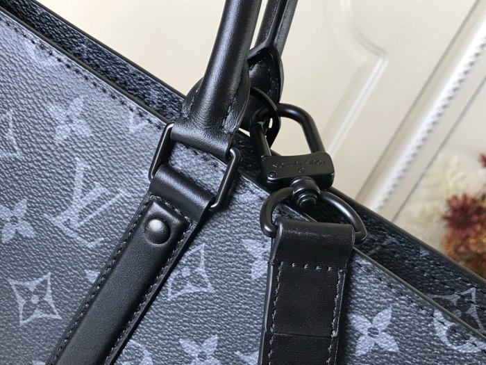 Handbag Louis Vuitton M45265 size 31.0x 39.0x 8.5 cm