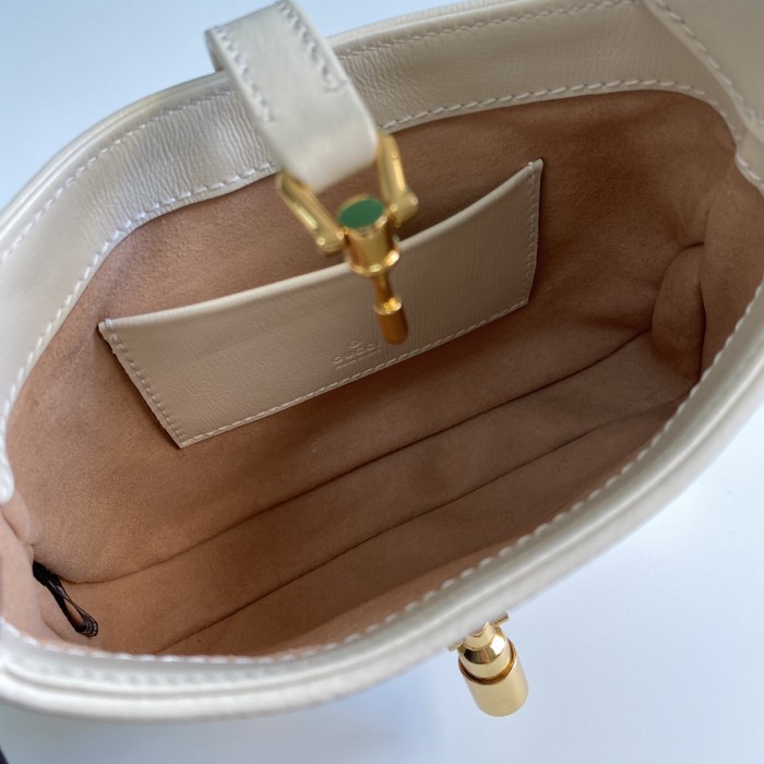 Handbag Gucci 637092 size 19*13*3 cm