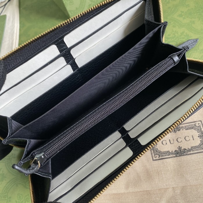 Handbag Gucci 456117 size 19*10*3.5 cm