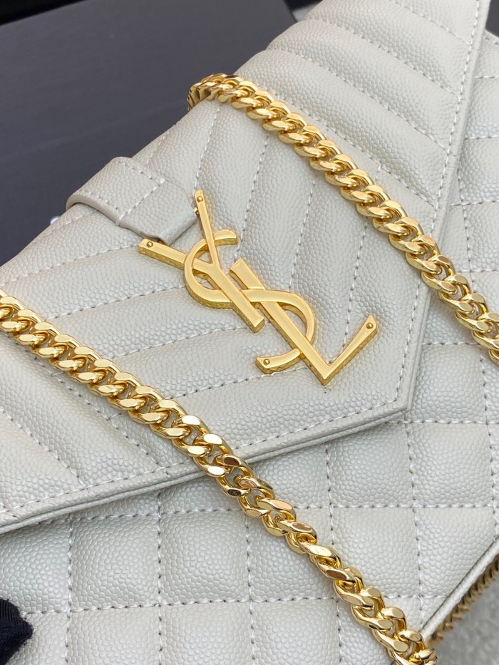 Handbags SAINT LAURENT 620280 size 22.5x14x4 cm