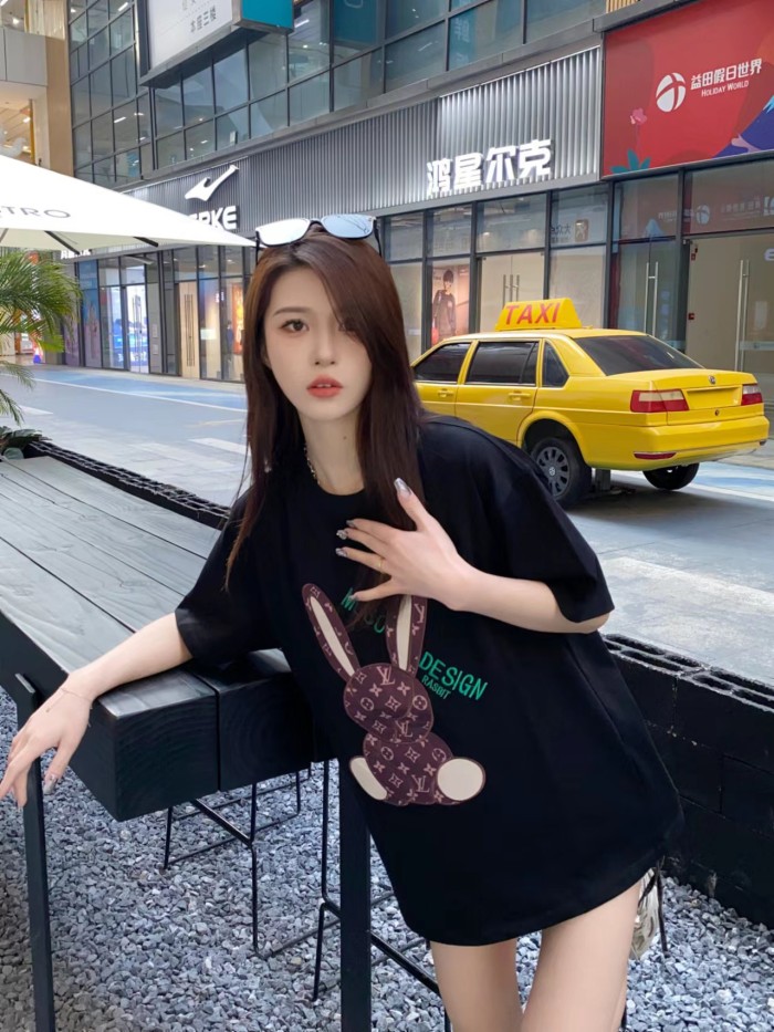 Clothes Louis Vuitton 13