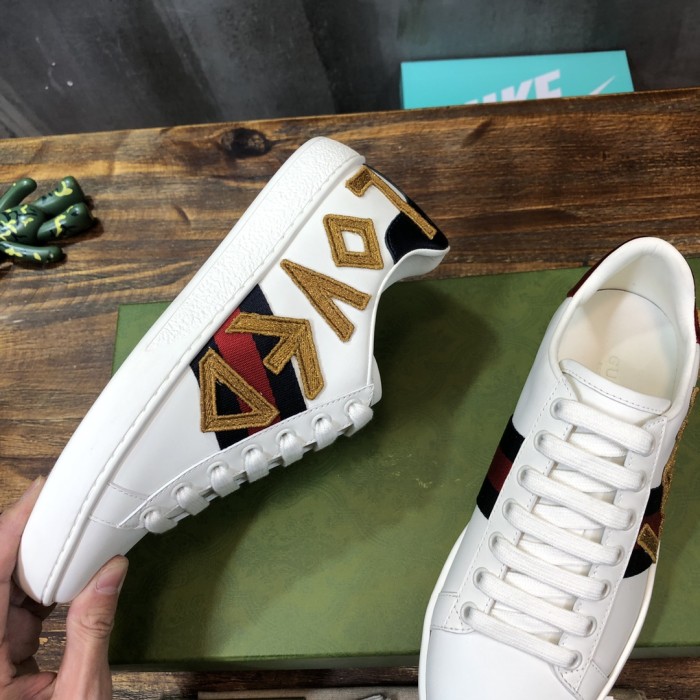 Gucci Ace Embroidered Love