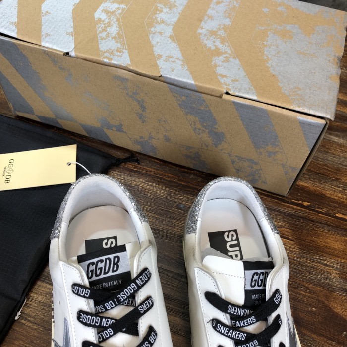 Golden Goose Superstar distressed-finish sneakers 6