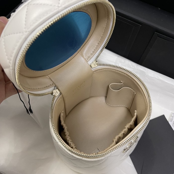 Handbag Chanel size 13×13×11 cm