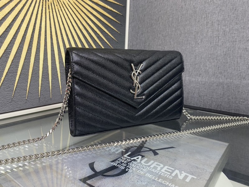 Handbags SAINT LAURENT 377828 size 22.5x14x4 cm