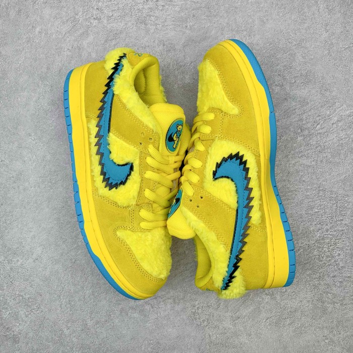 Nike Dunk SB Low Grateful Dead Bears Opti Yellow