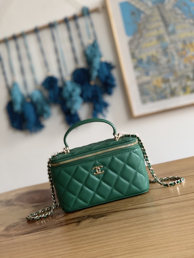 Handbag Chanel 81211 size 9.5 17 8 cm