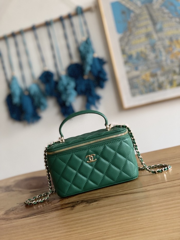 Handbag Chanel 81211 size 9.5 17 8 cm