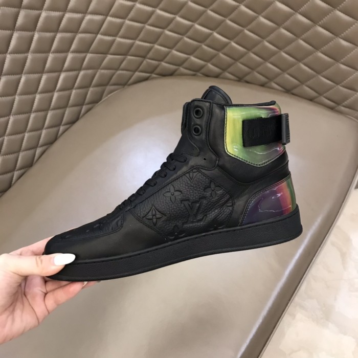 Louis Vuitton Rivoli sneaker 29