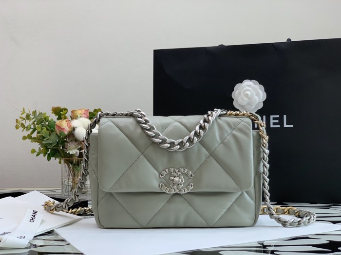 Handbag Chanel size 26 cm