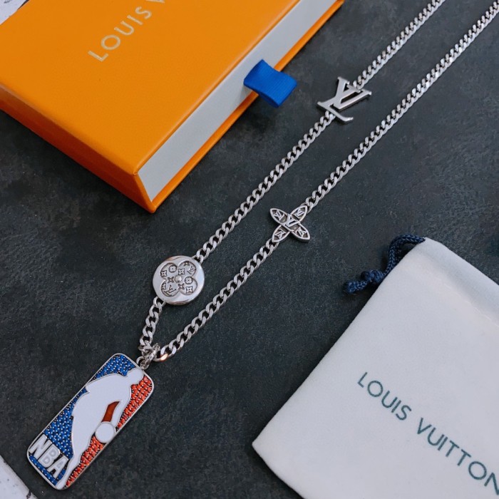 Clothes Louis Vuitton 87