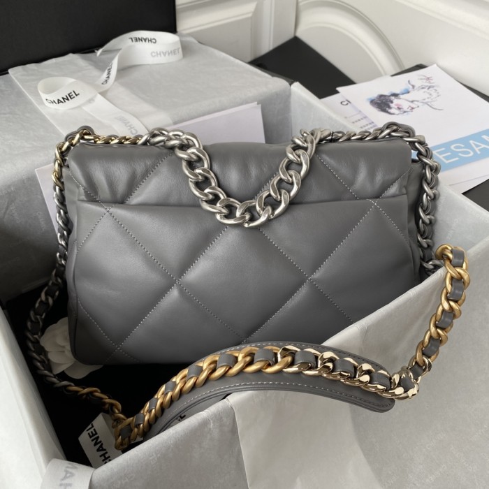 Handbag Chanel size 30 cm