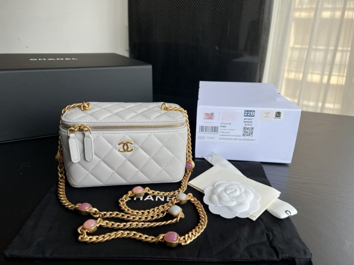 Handbag Chanel AP2937 size 8.5cmx11cmx7 cm