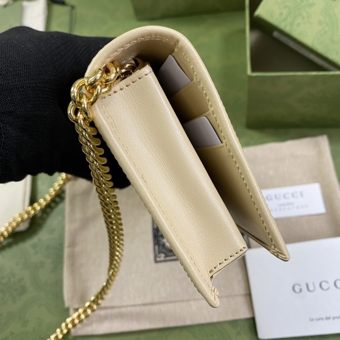 Handbag Gucci 621892 size 19× 10x 4 cm
