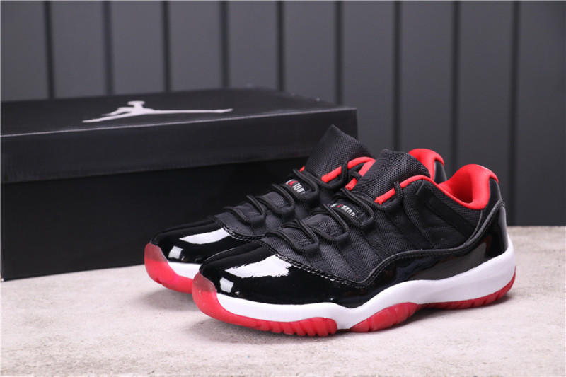 Jordan 11 Retro Low Bred