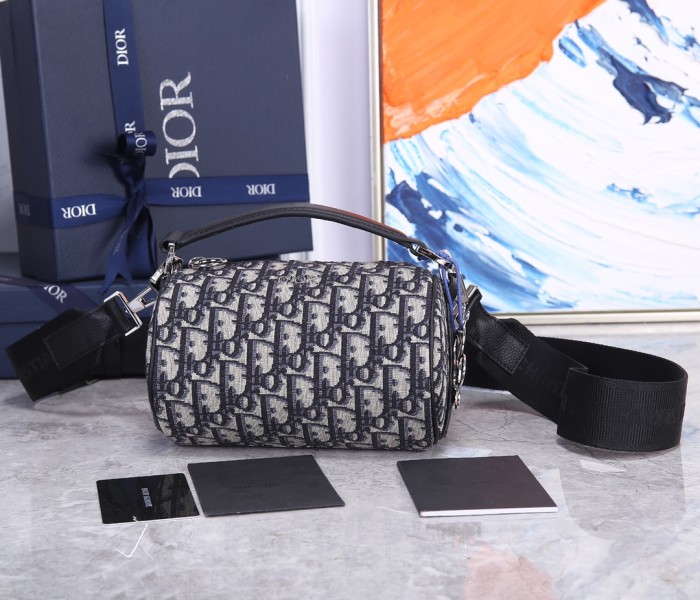 Handbag Dior 93312 size 17*11 cm