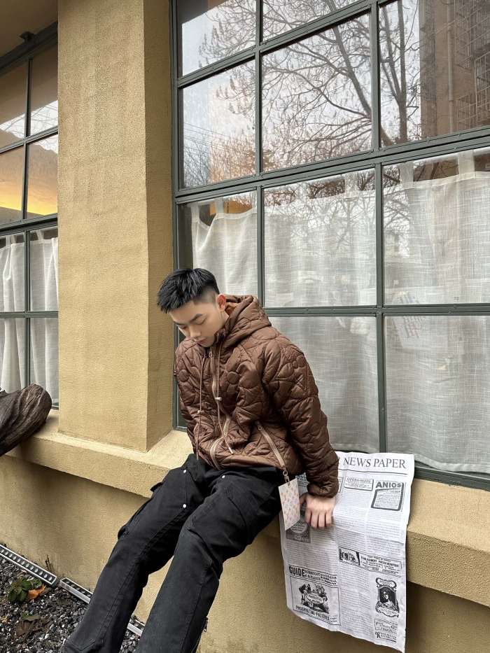 Clothes Louis Vuitton 106