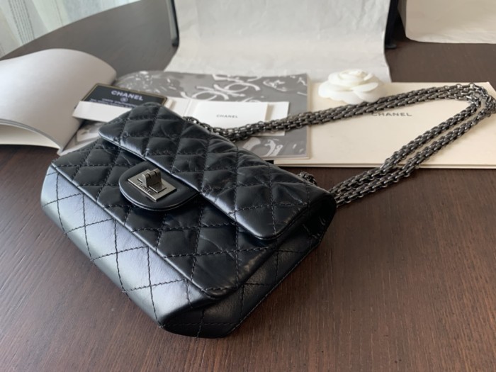 Handbag Chanel size 20 cm