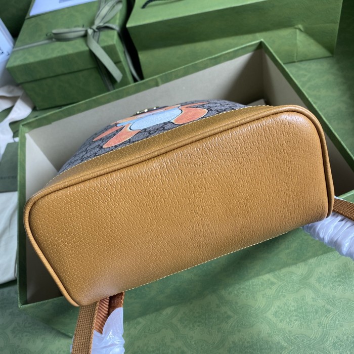 Handbag Gucci 647816 size 22*29*15 cm