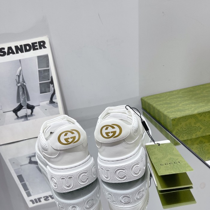 Gucci Women's GG sneaker 2