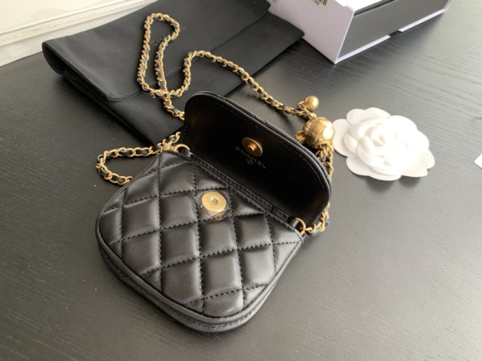 Handbag Chanel 1461 size 10cmx9 cm