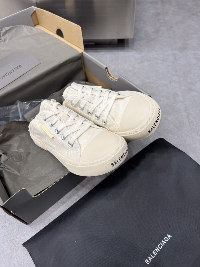 Balenciaga Paris Sneaker 4