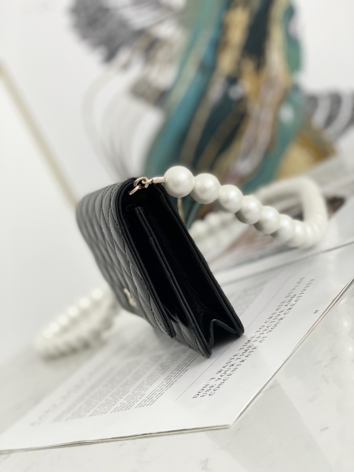 Handbag Chanel 81028 size 19 cm