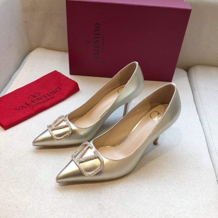 VALENTINO GARAVANI Roman Stud BOOT WOMEN 32