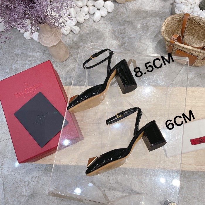 VALENTINO GARAVANI Roman Stud WOMEN 17