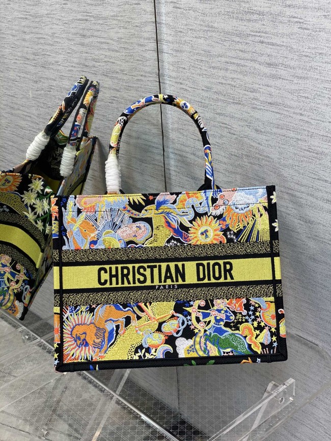 Handbag Dior size 36*18*28 cm