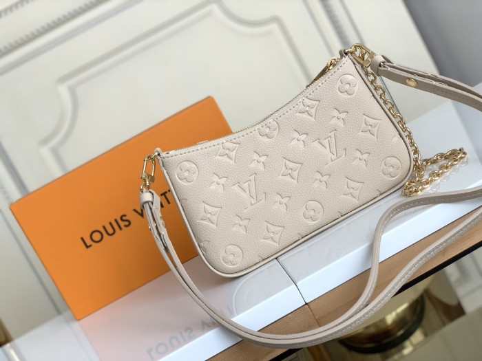 Handbag Louis Vuitton M80349 size 19 x 11.5 x 3 cm